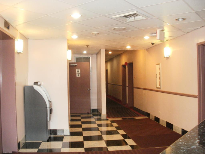 Galaxy Motel, New York