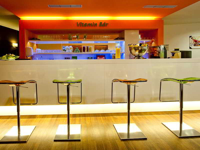 Public Area 4, Abacus Business & Wellness Hotel, Érd