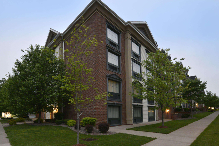 Exterior & Views 2, Hampton Inn East Aurora, Erie
