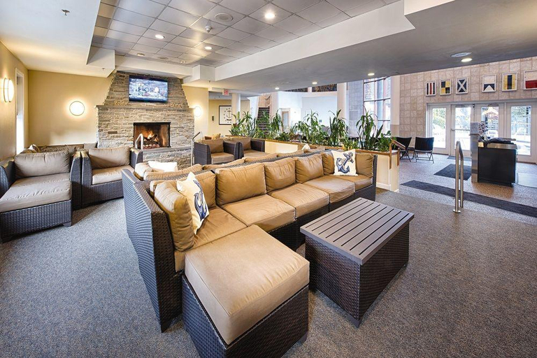 Public Area 2, Club Wyndham Inn on Long Wharf, Newport
