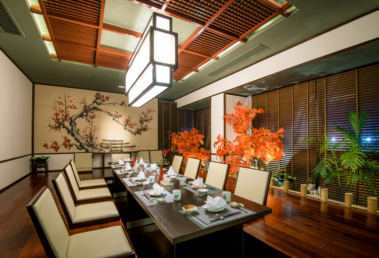 Food & Drinks 3, Royal Lotus Hotel Halong, Hạ Long