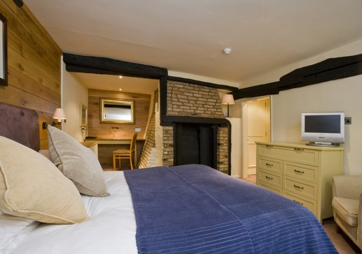 Bedroom 3, New Flying Horse, Kent