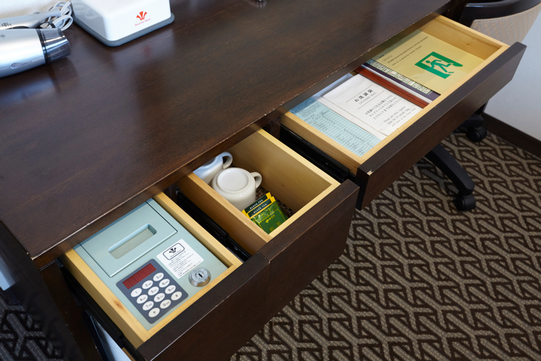 Amenities 28