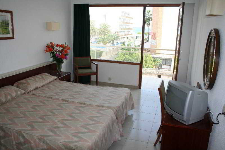Bedroom 3, Hotel La Nina, Baleares
