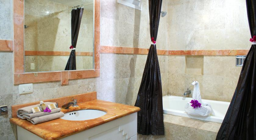 Bathroom 4, Maya Turquesa, Cozumel