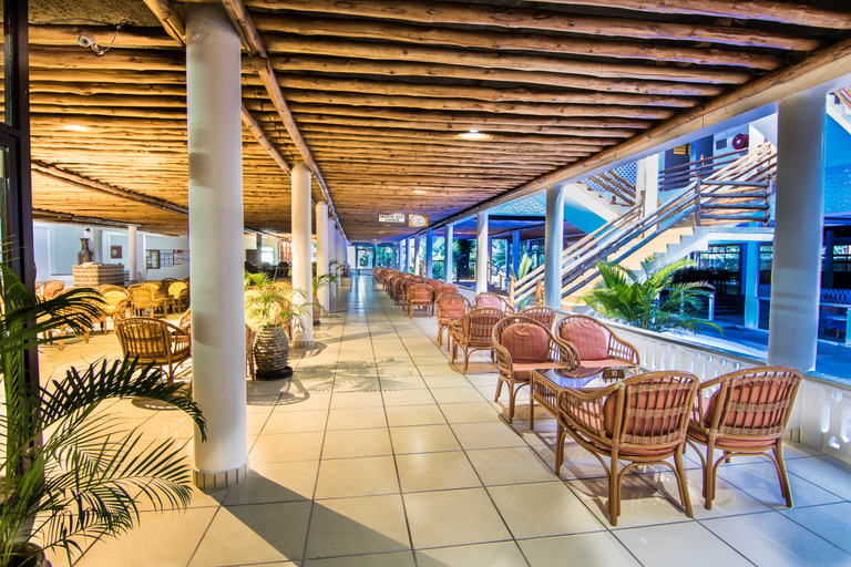 Exterior & Views 2, Travellers Beach Hotel & Club, Kisauni