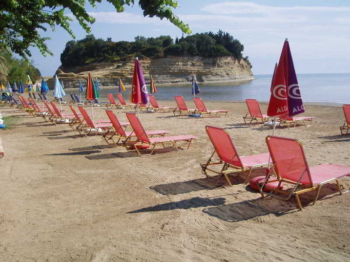 Others 5, Angelina, Ionian Islands
