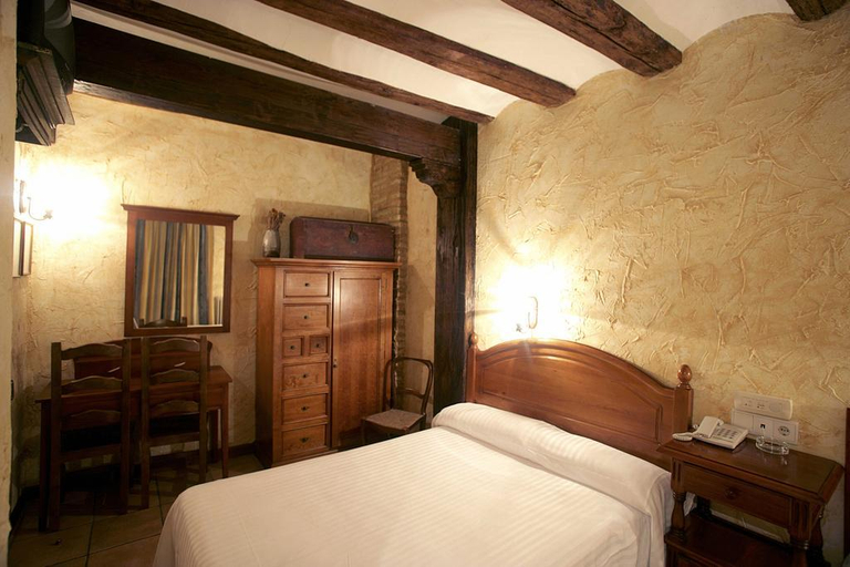 Bedroom 4, Bidean, Navarra