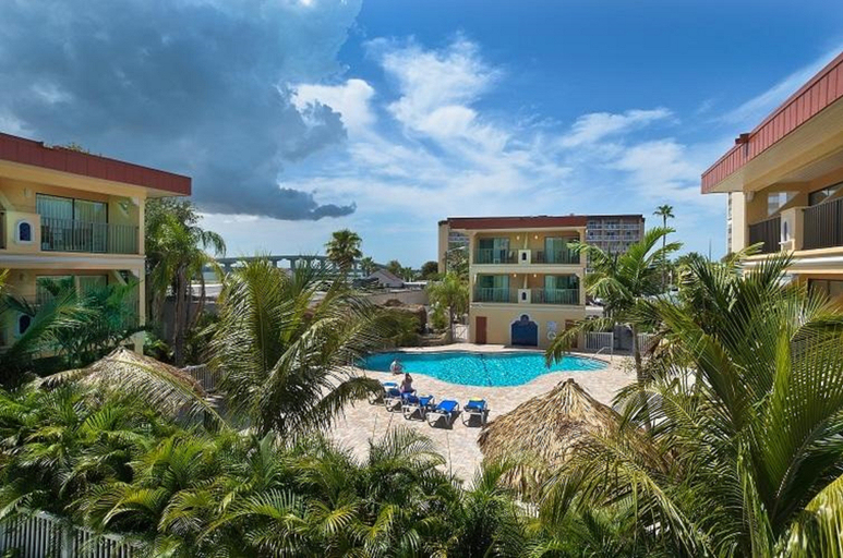 Sport & Beauty 1, Coconut Cove Suites, Pinellas