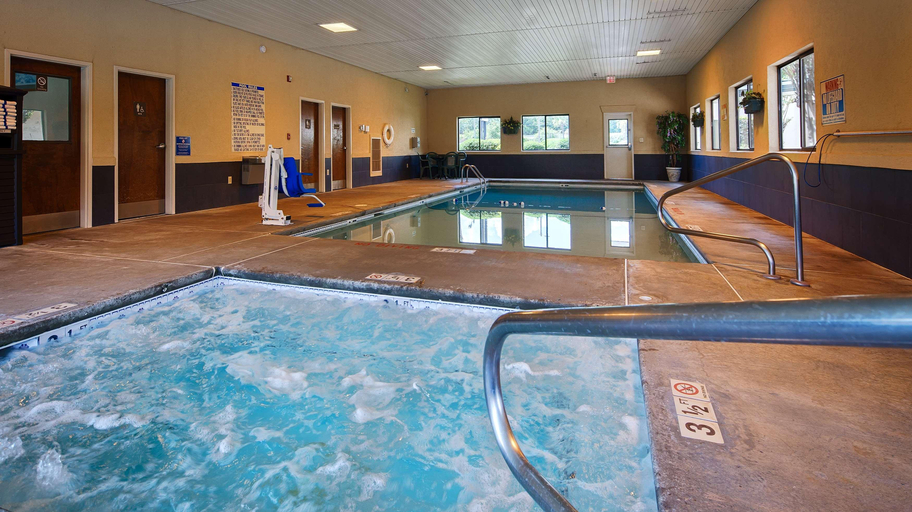 Public Area 2, Best Western Inn & Suites of Macon, Bibb