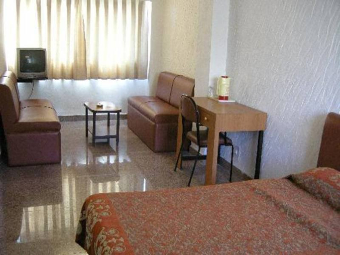 Public Area 2, Samraj Hotel, Mumbai Suburban
