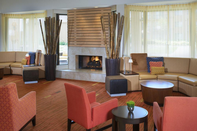 Public Area, Courtyard by Marriott Indianapolis Airport, Indianapolis