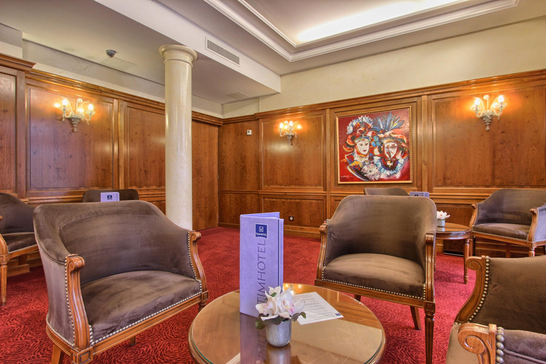 Public Area 2, Timhotel Tour Montparnasse, Paris