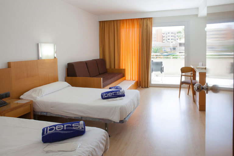 Bedroom 3, FERGUS Club Palmanova Park, Baleares