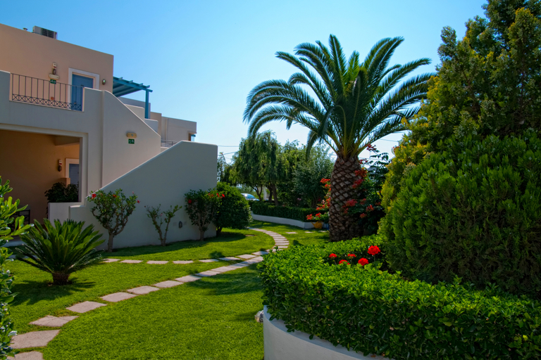 Exterior & Views 3, Papadakis Apartments, Crete