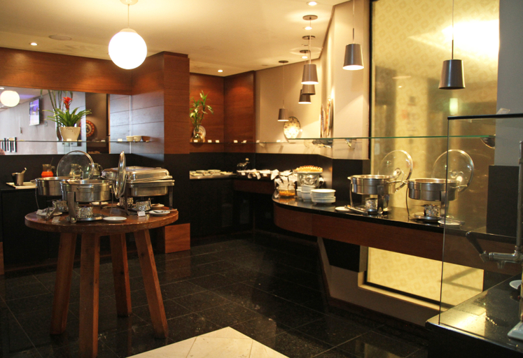 Food & Drinks 5, Blue Tree Towers Saint Michel Curitiba, Curitiba