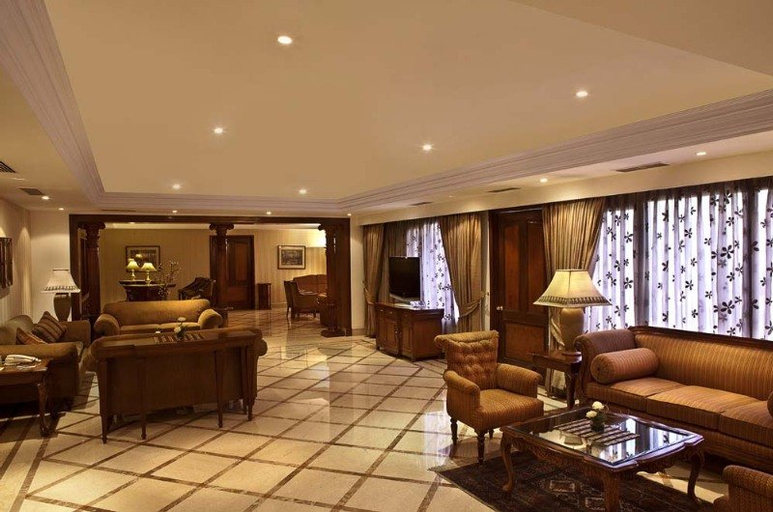 Public Area 4, The Bristol Hotel, Gurgaon