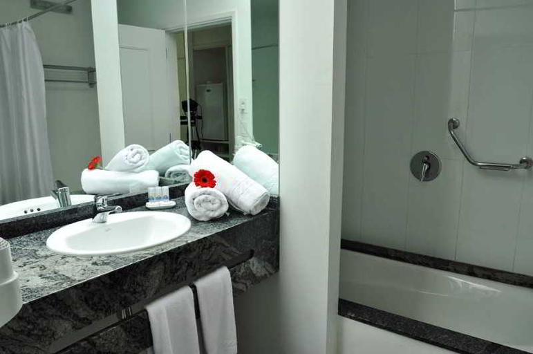 Bathroom 5, Days Inn Casa del Sol, n.a540