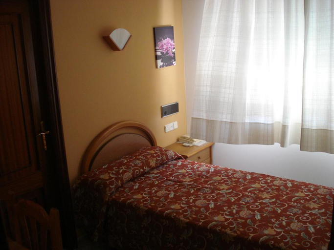 Bedroom 3, Florida Mar Hotel, Pontevedra