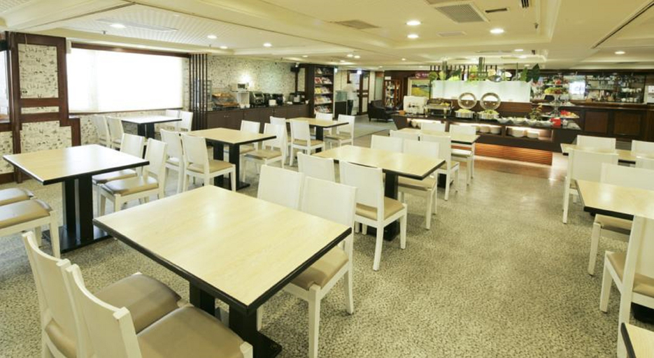 Food & Drinks 4, Cambridge Tainan Hotel, Tainan