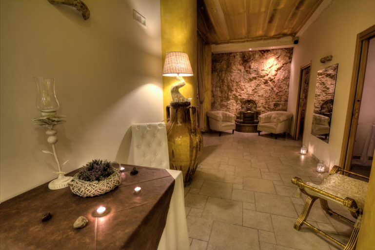 Bathroom 5, Hotel Madonna Delle Grazie, Brindisi