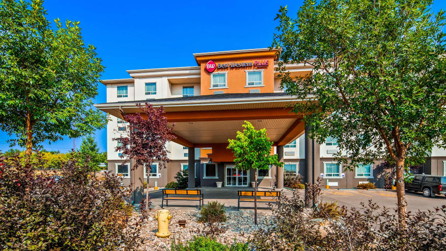 Exterior & Views 2, Best Western Estevan Inn & Suites, Division No. 1