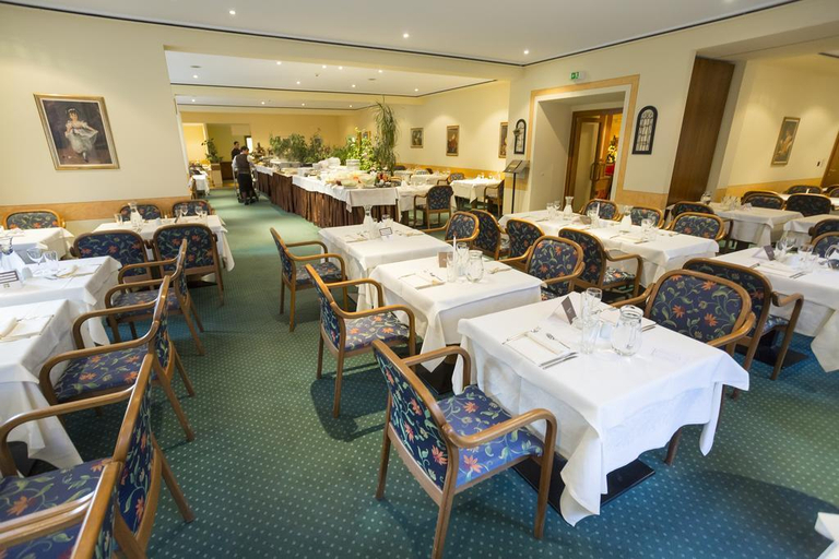 Food & Drinks 5, Alpenhotel Weitlanbrunn, Lienz