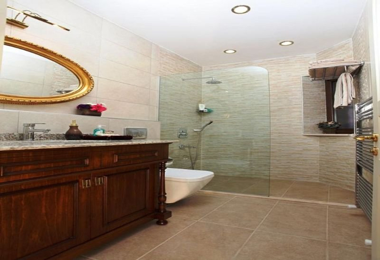 Bathroom 5, Dila Suites, Beyoğlu