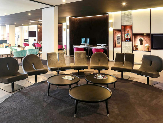 Public Area 5, Novotel Abidjan Plateau, Abidjan