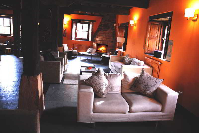 Public Area, Apartamentos Posada La Robla, Cantabria