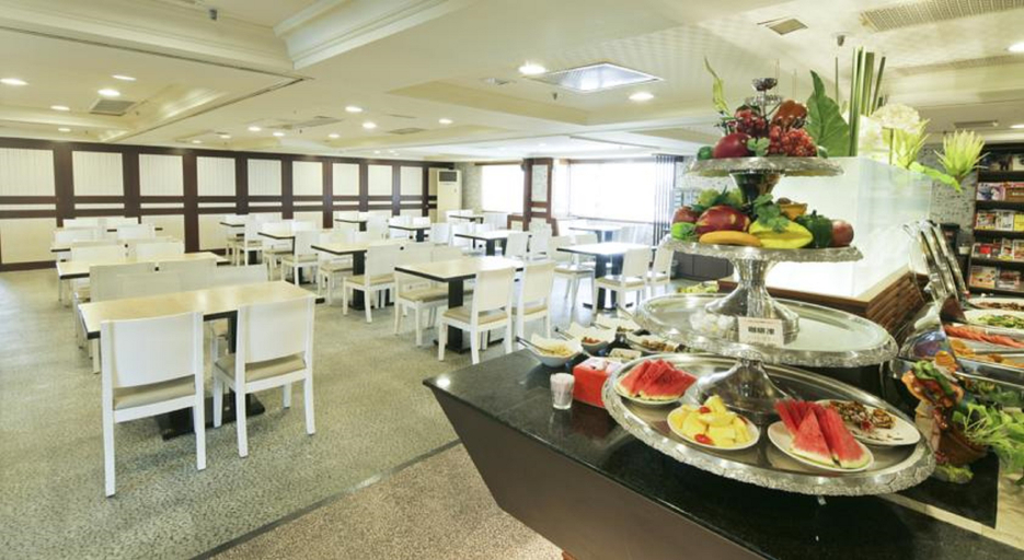 Food & Drinks 5, Cambridge Tainan Hotel, Tainan