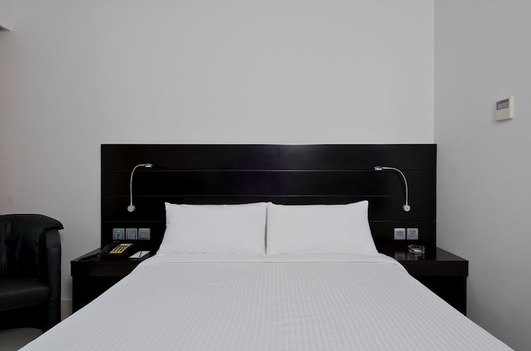 Bedroom 5, Keys Hotel, Thiruvananthapuram, Thiruvananthapuram
