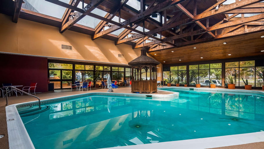 Sport & Beauty, Best Western Braddock Inn, Allegany