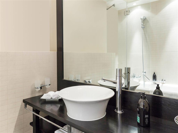 Bathroom 4, Aparthotel Adagio Genève Mont-Blanc, Genève