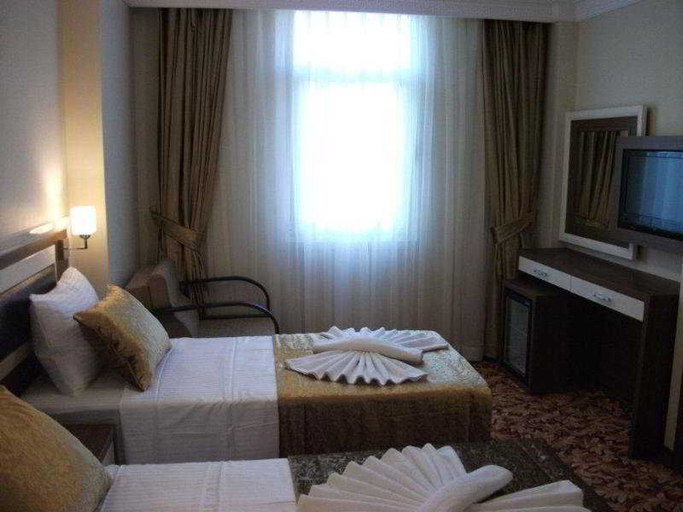 Bedroom 5, Grand Anatolia, Fatih