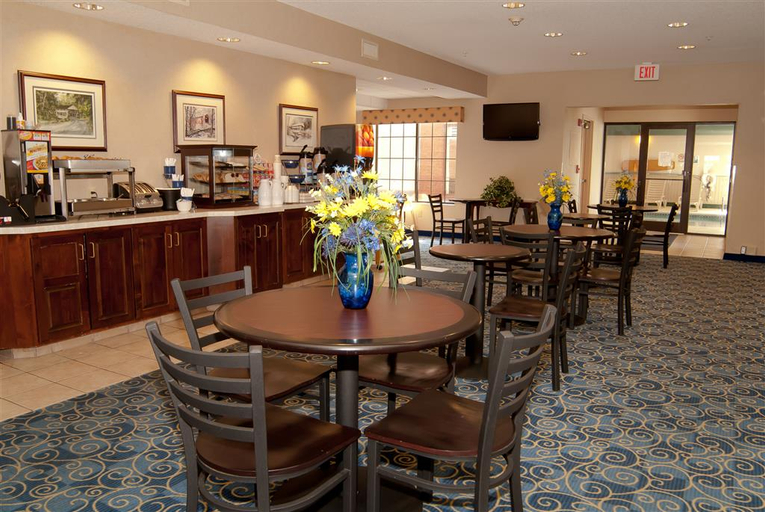 Food & Drinks 5, Best Western Plus Mt. Orab Inn, Brown