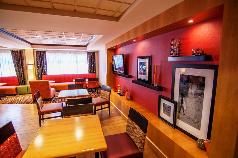 Public Area 2, Hampton Inn Groton, New London