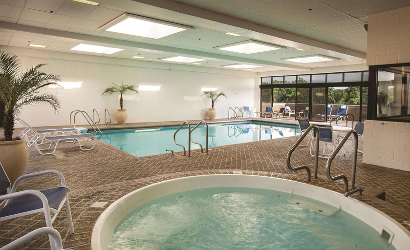 Sport & Beauty 3, DoubleTree by Hilton Chicago - Oak Brook, Dupage