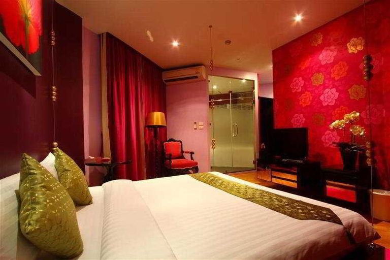 Sport & Beauty, Glitz, Bang Rak