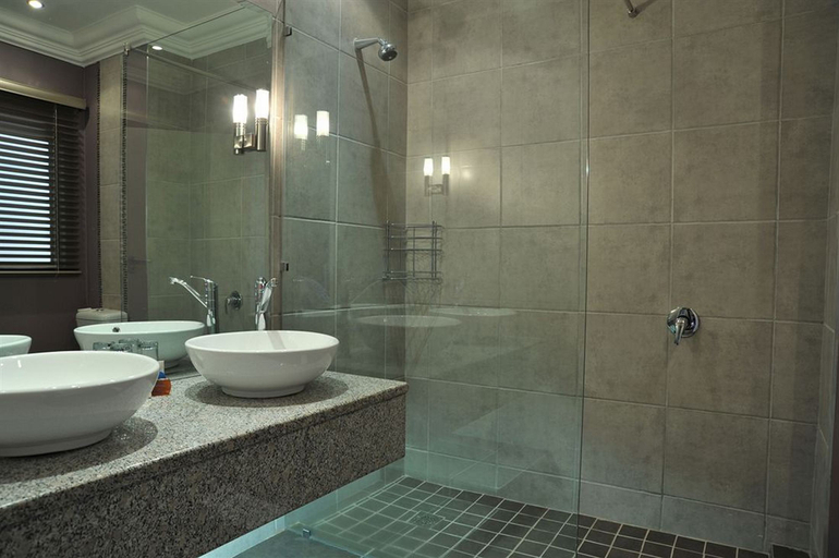 Bathroom, Mont Aux Sources Drakensberg Resort, Uthukela
