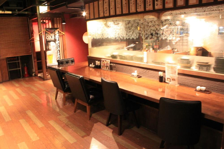 Food & Drinks