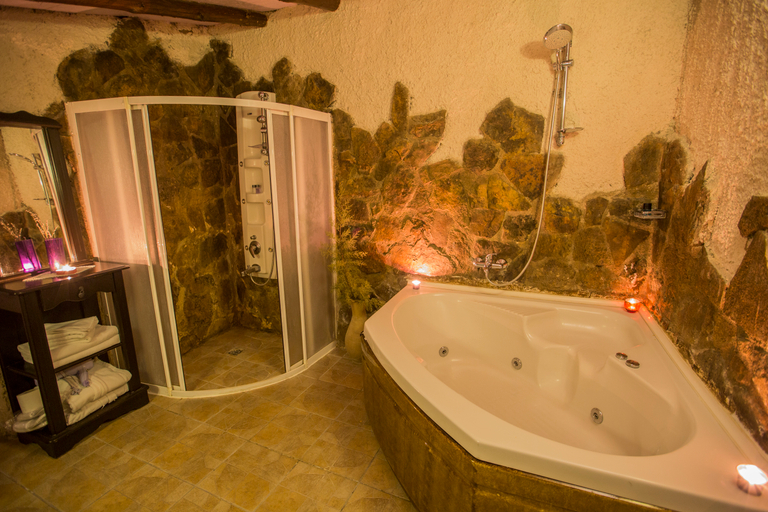 Bathroom 5, Karlik Evi Boutique Hotel, Nevşehir