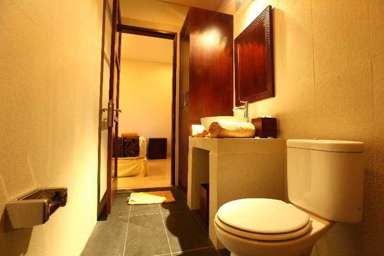 Bathroom, Black Penny Villas, Lombok