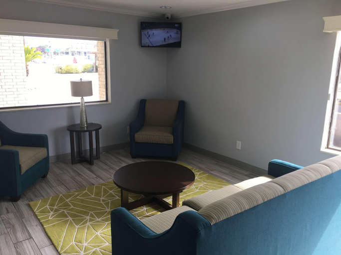 Public Area 2, Best Western Garden Inn, Bexar