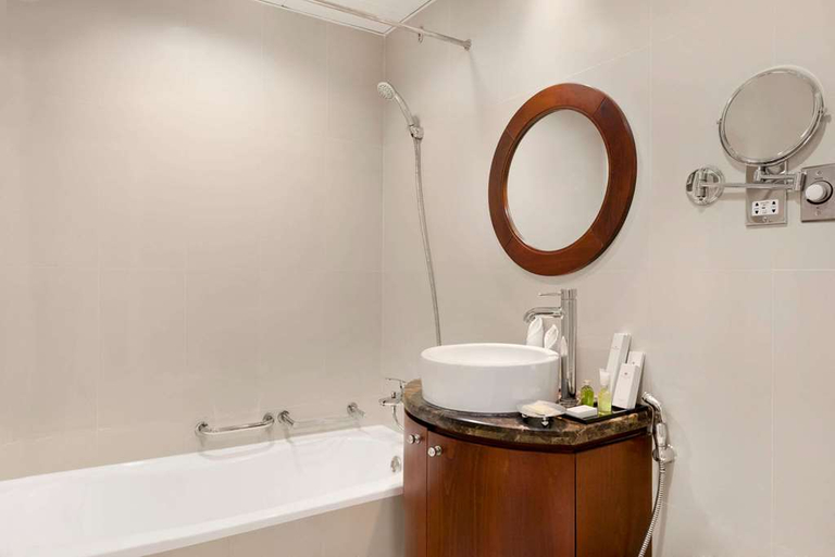 Bathroom 5, Golden Sands Hotel & Residences, Sharjah City