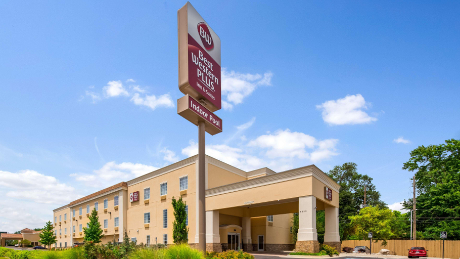 Exterior & Views 2, Best Western Plus Eastgate Inn & Suites, Sedgwick