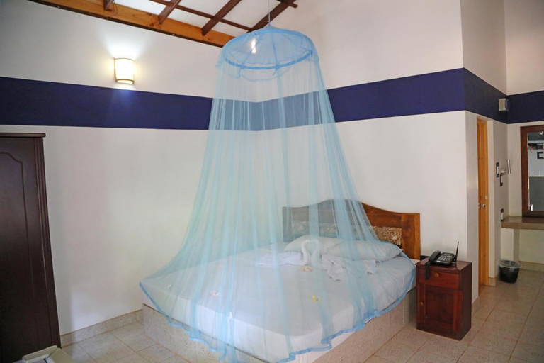 Bedroom 4, Kumudu Valley Resort, Wennappuwa