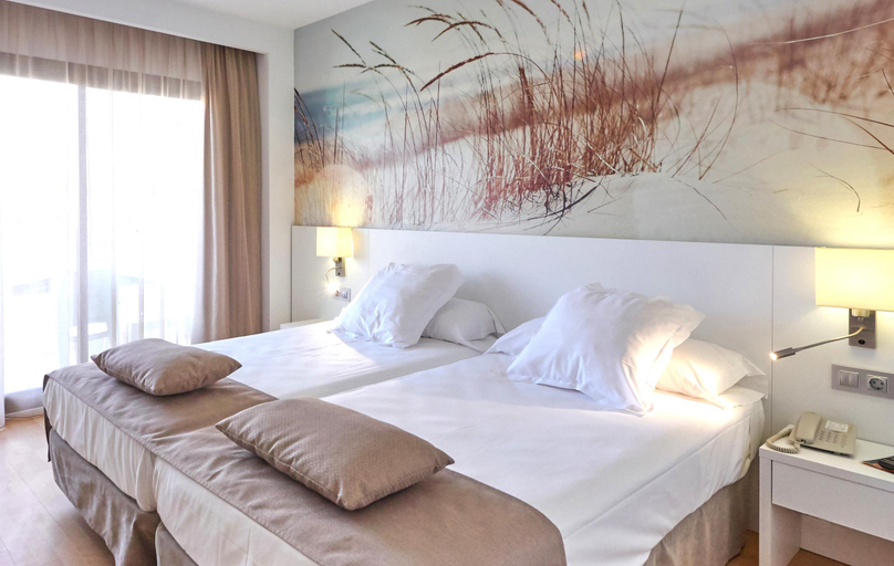 Bedroom 3, BQ Sarah, Baleares