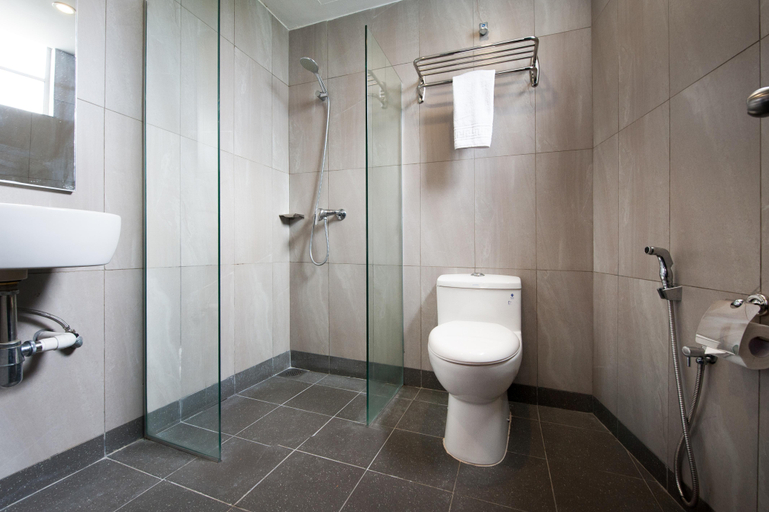 Bathroom, Citin Seacare Pudu by Compass Hospitality, Kuala Lumpur