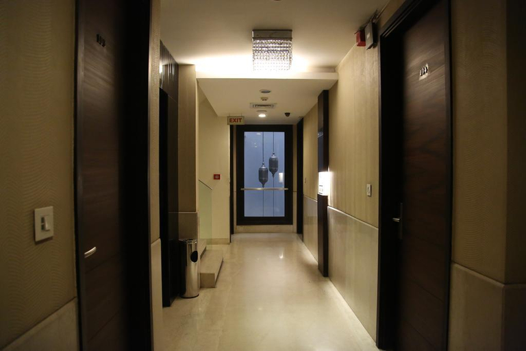 Public Area 3, The Nanee Suites, Delhi
